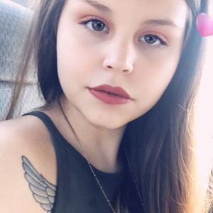 Meet your Posher, Alison estelle